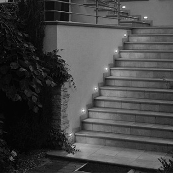 Spoturi trepte scară exterior