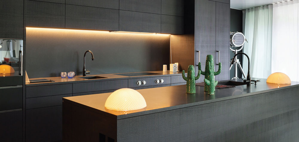 Iluminat bucatarie cu banda LED
