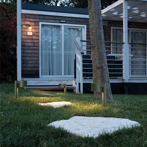 Stalpisor IP65 pentru exterior Stalpisor protectie IP65 pentru exterior